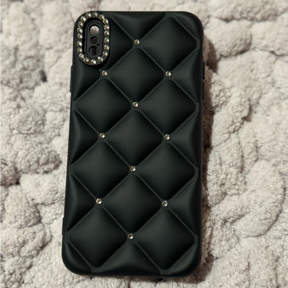 Nordstrom Other - Elegant Black Quilted Phone Case